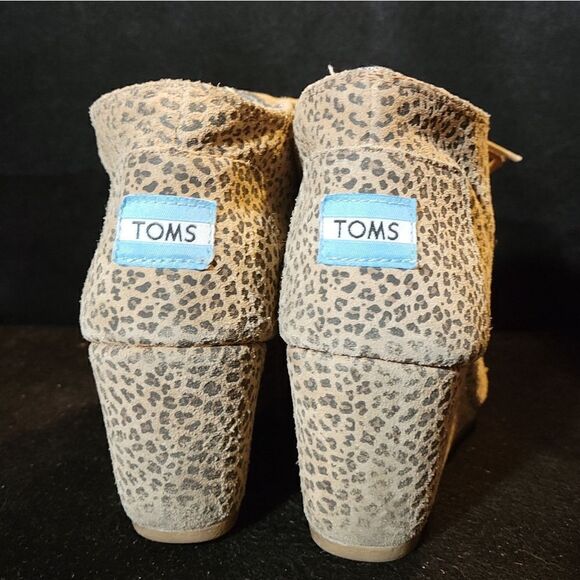 Tom's booties 6.5 - Picture 3 of 8